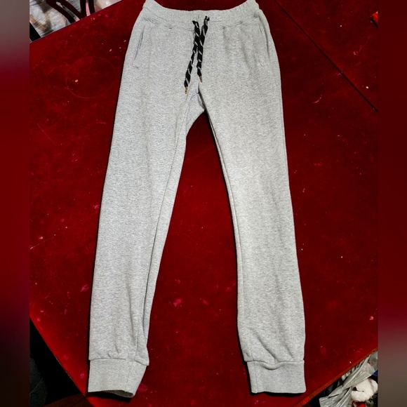 Forever 21 Gray sweatpants/joggers - Picture 2 of 6